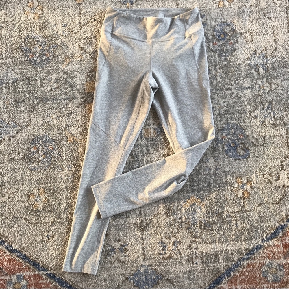 Outdoor Voices tech sweat leggings 7/8 length